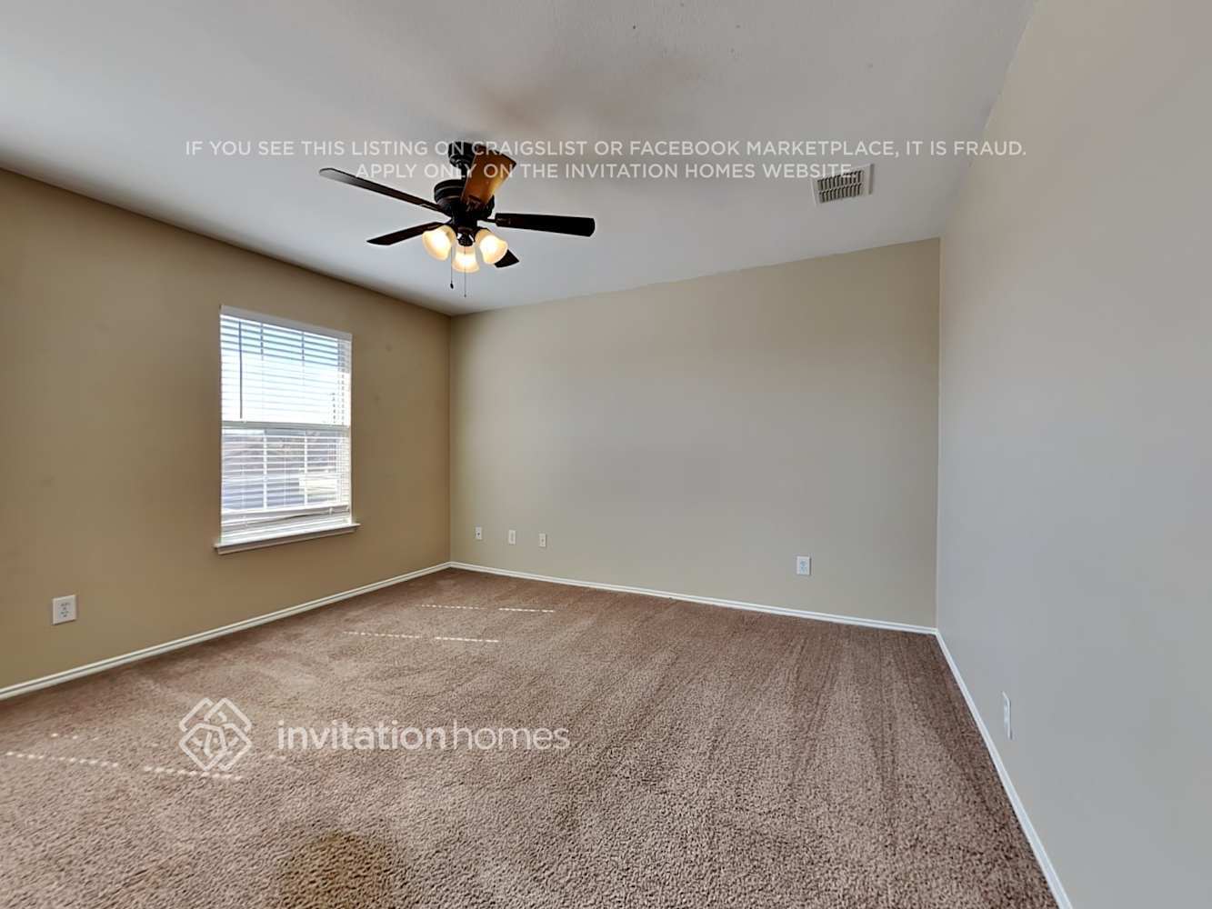Building Photo - 250 Hilltop Dr