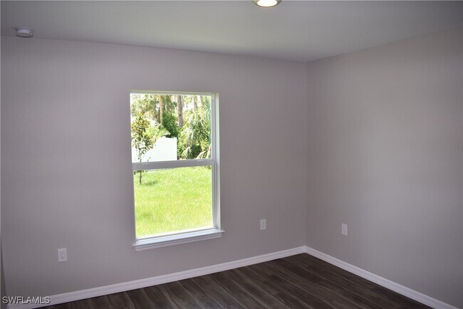 Building Photo - 3837 N Salford Blvd