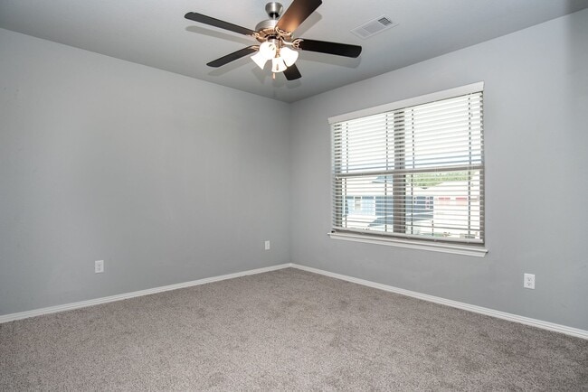 Building Photo - 1312 N Corsica Dr