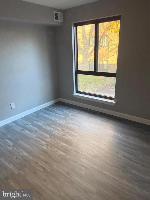 Building Photo - 6029 Majors Ln