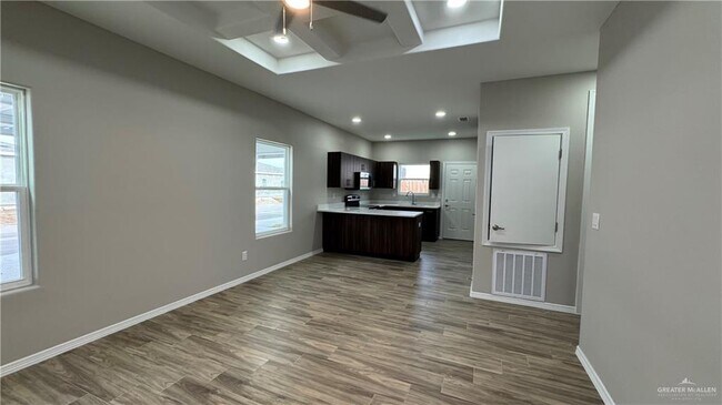 Building Photo - 17 S 43rd St