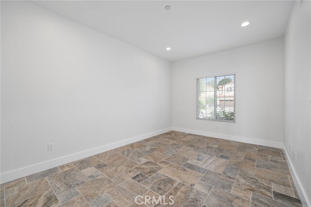 Building Photo - 55 Via Sonrisa