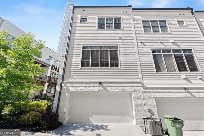 Building Photo - 1910 Bay Line Ln