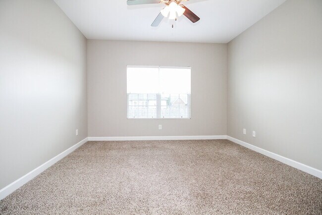 Building Photo - 4806 Beryl Dr