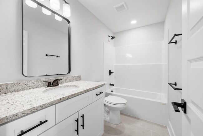 Building Photo - 1409 Little Brothers Ln