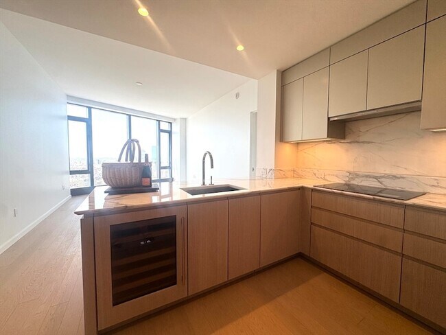 Building Photo - 682 Atlantic Ave