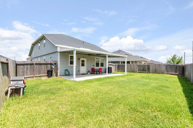 Building Photo - 5006 Sunway Dr