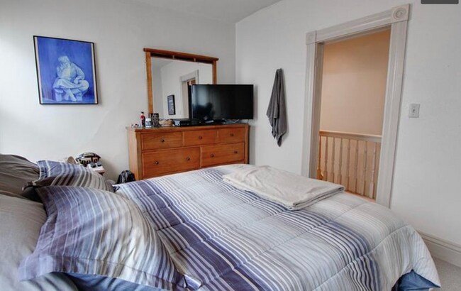 Building Photo - 3827 Liberty Ave