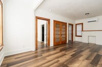 Building Photo - 423 N Emporia Ave