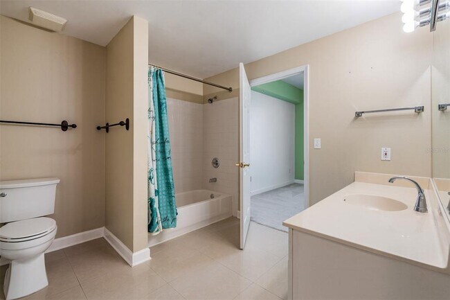 Building Photo - 345 Bayshore Blvd