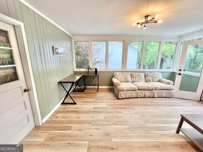 Building Photo - 3154 Barkside Ct