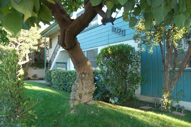 Building Photo - 11020-11028 Venice Blvd