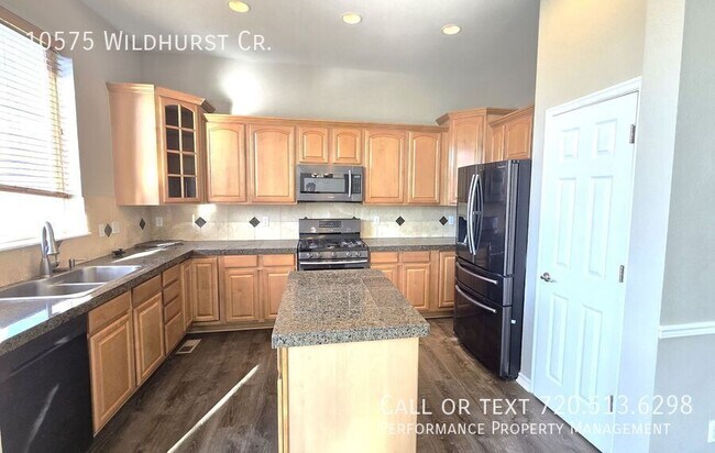 Building Photo - 10575 Wildhurst Cir