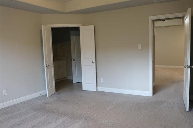 Building Photo - 3640 Fuchsia Dr