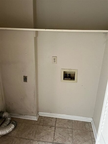 Building Photo - 1012 Windview Pl