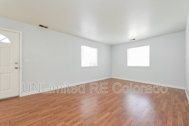 Building Photo - 4726/4728 S Lincoln St.