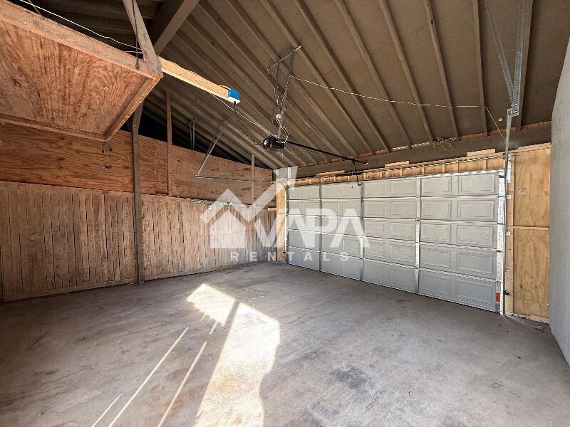 Building Photo - 7131 Cork Dr