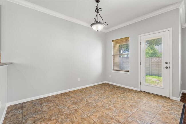 Building Photo - 2505 Rusk Ct