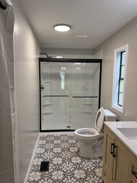 Building Photo - 970 Whippoorwill Way