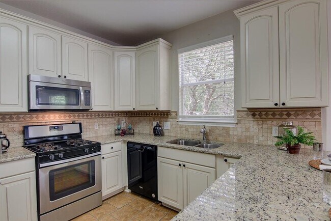 Building Photo - 3953 Canyon Glen Cir