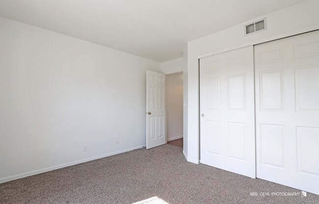 Building Photo - 1478 Doolittle Ln