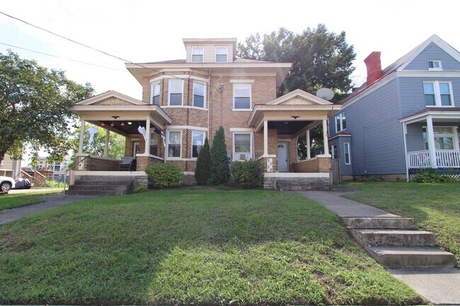 Primary Photo - 2539-2541 Melrose Ave Norwood OH 45212