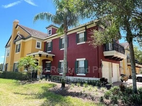 Building Photo - 1728 Lakeside Ave