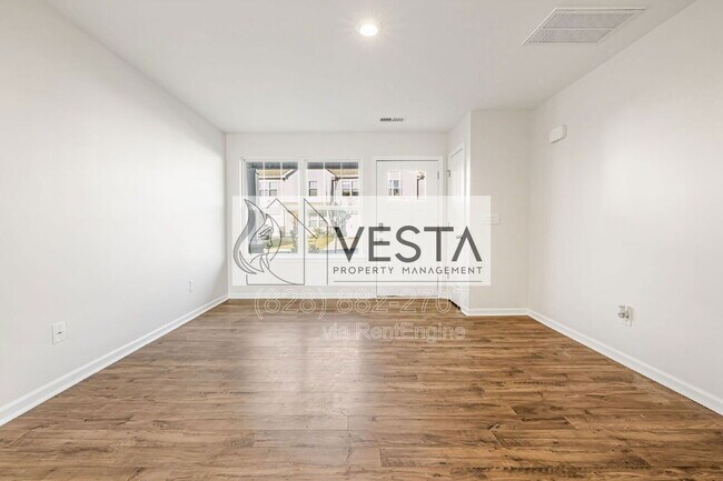 Building Photo - 30 Benedict Ln