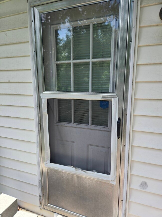 Building Photo - 115 Blackwelder Ave