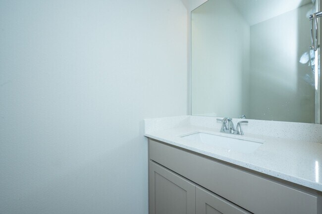 Building Photo - Brand-New 3-Bed Townhome with Attached Garage in Wolf Creek
