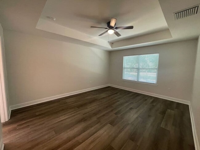 Building Photo - 3/2 in Turkey Creek!