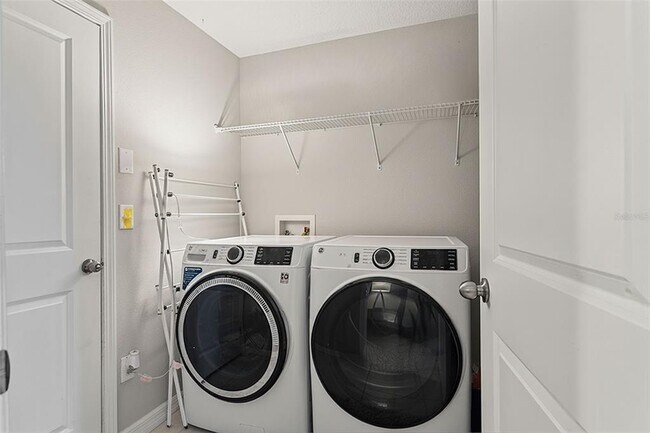 Building Photo - 31713 Sun Kettle Lp