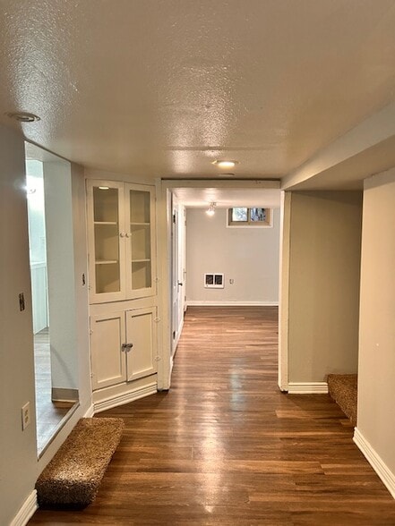Building Photo - 2407 W 37th Ave