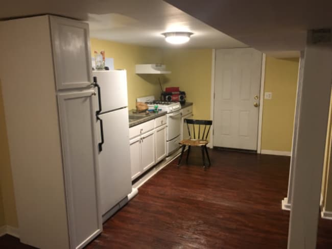 Building Photo - 10718 S Mackinaw Ave