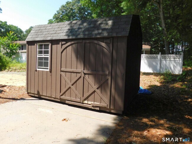 Building Photo - 60 Osga Ln