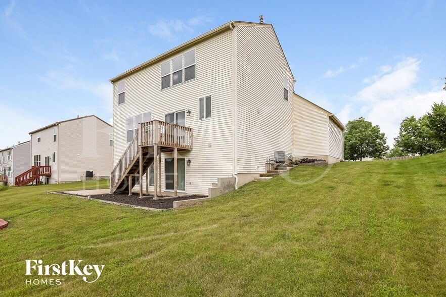 Building Photo - 4832 NE 79th St