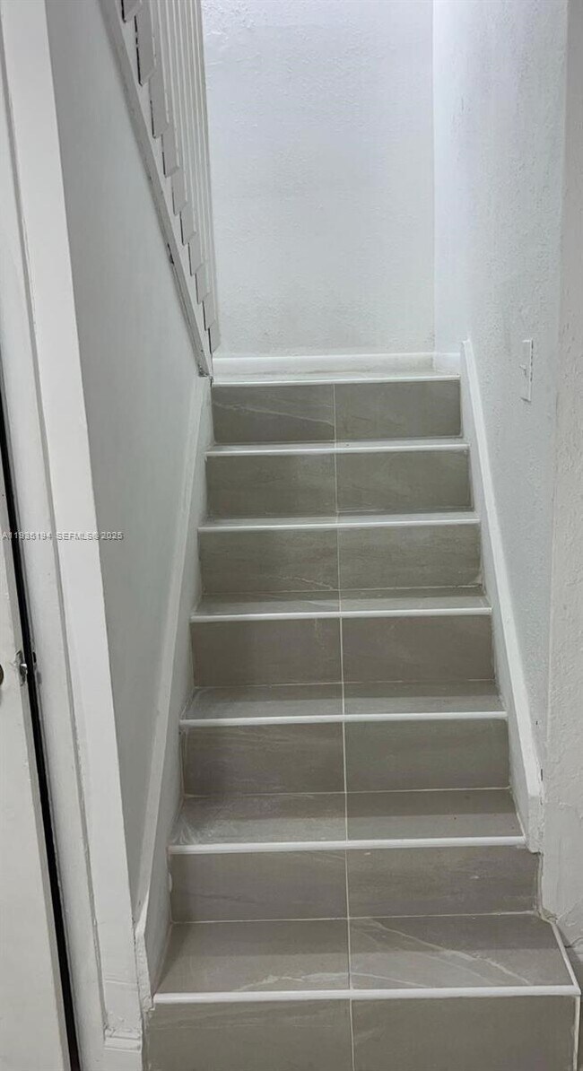 Building Photo - 3751 NW 115th Way