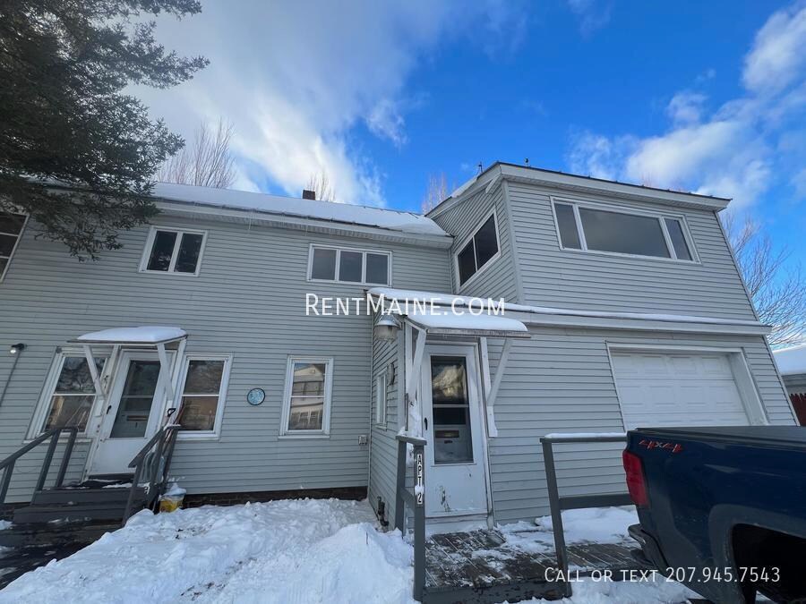 Building Photo - 5 Grove St