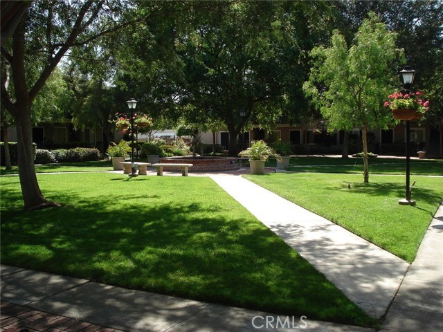 Building Photo - 660 S Glassell St