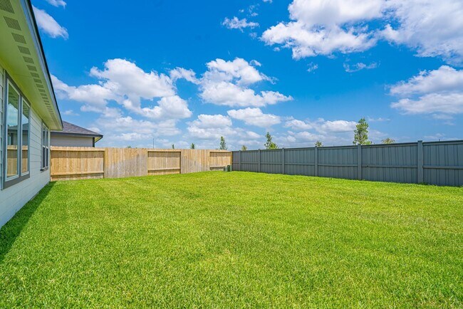 Building Photo - 1118 Appaloosa Ln