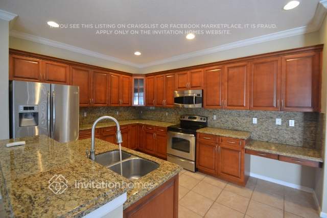 Building Photo - 12668 SW 44th St