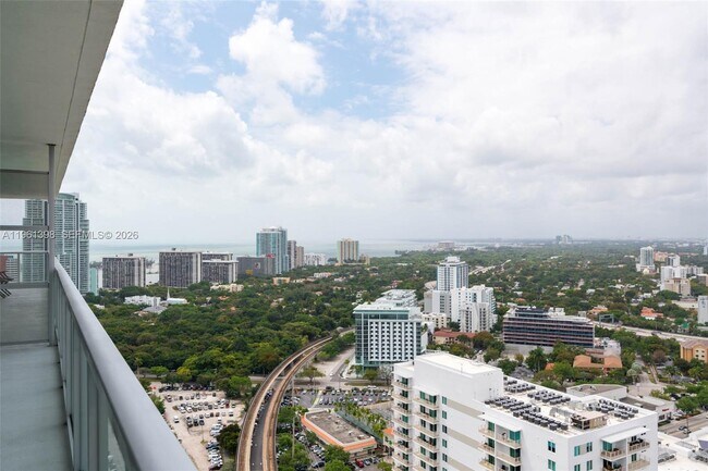 Building Photo - 79 SW 12th St