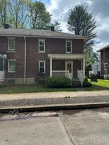 Building Photo - 37 Loomis Park
