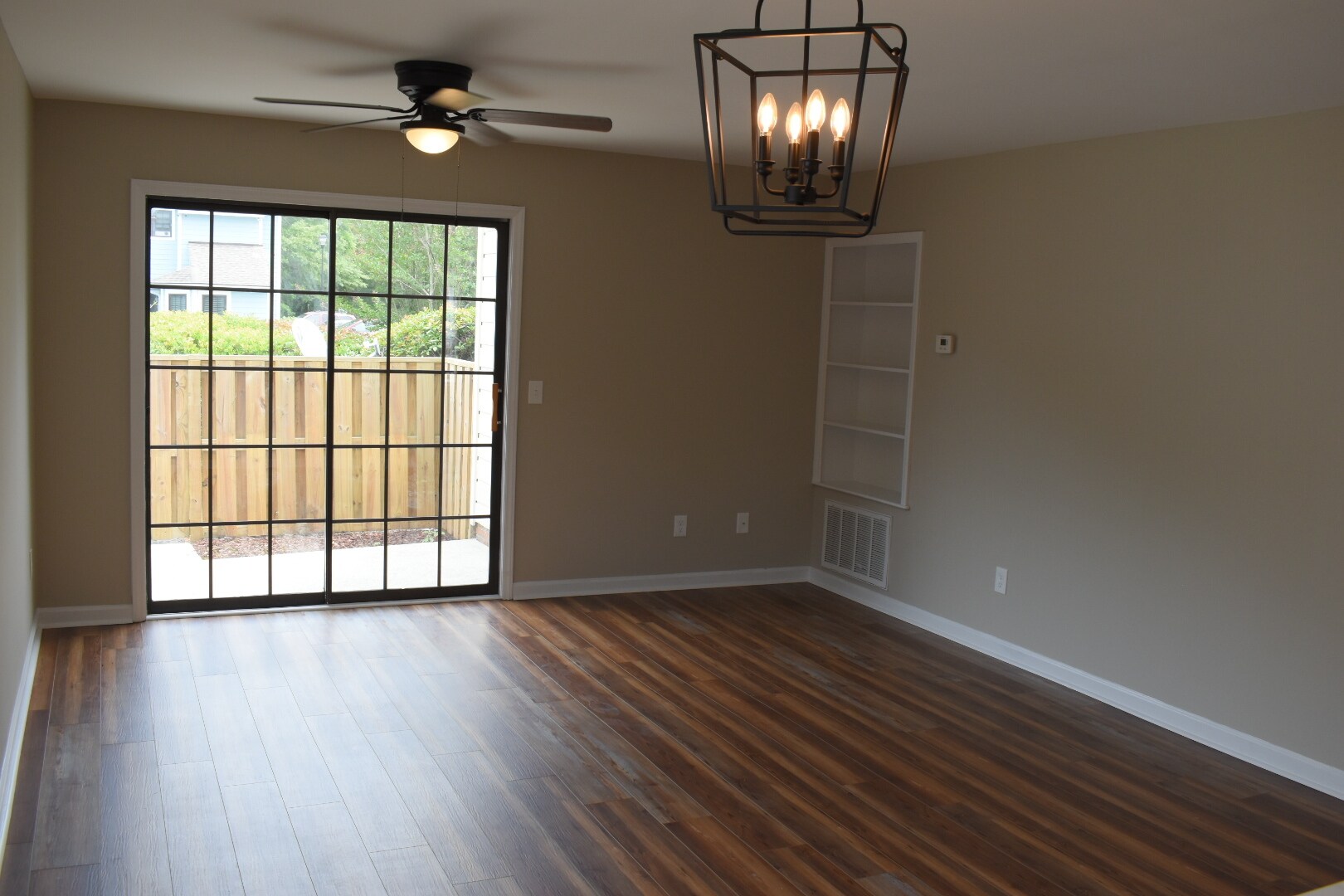 Building Photo - 1731 41st St