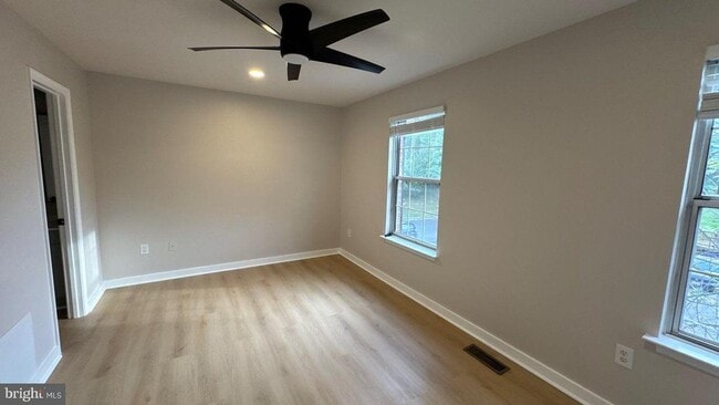 Building Photo - 8625 Quaker Brothers Dr