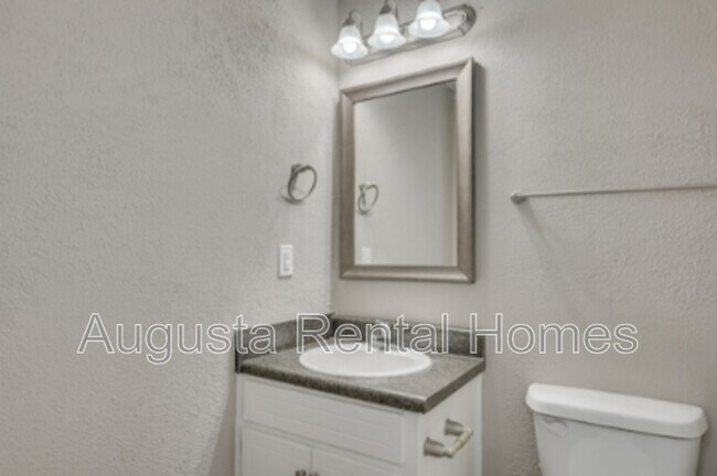 Building Photo - 4010-B Wheeler Woods Road