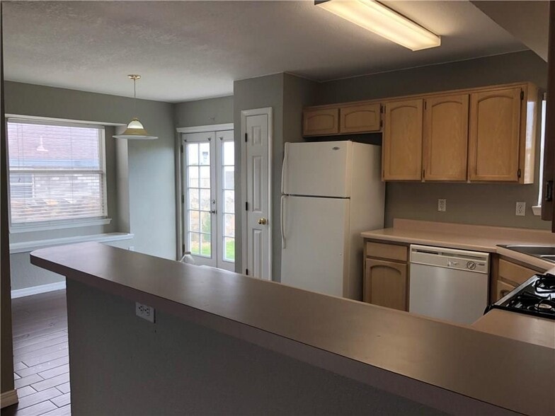Building Photo - 4504 Loma Linda Circle