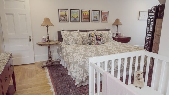 Building Photo - 15 Waban St