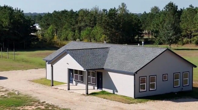 Building Photo - 111 Rd 5122