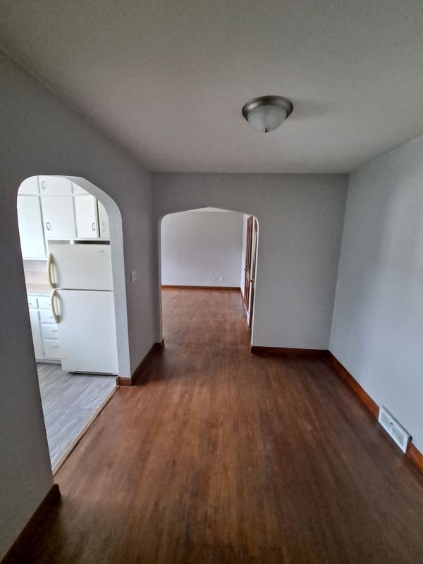 Building Photo - 2025 21st St